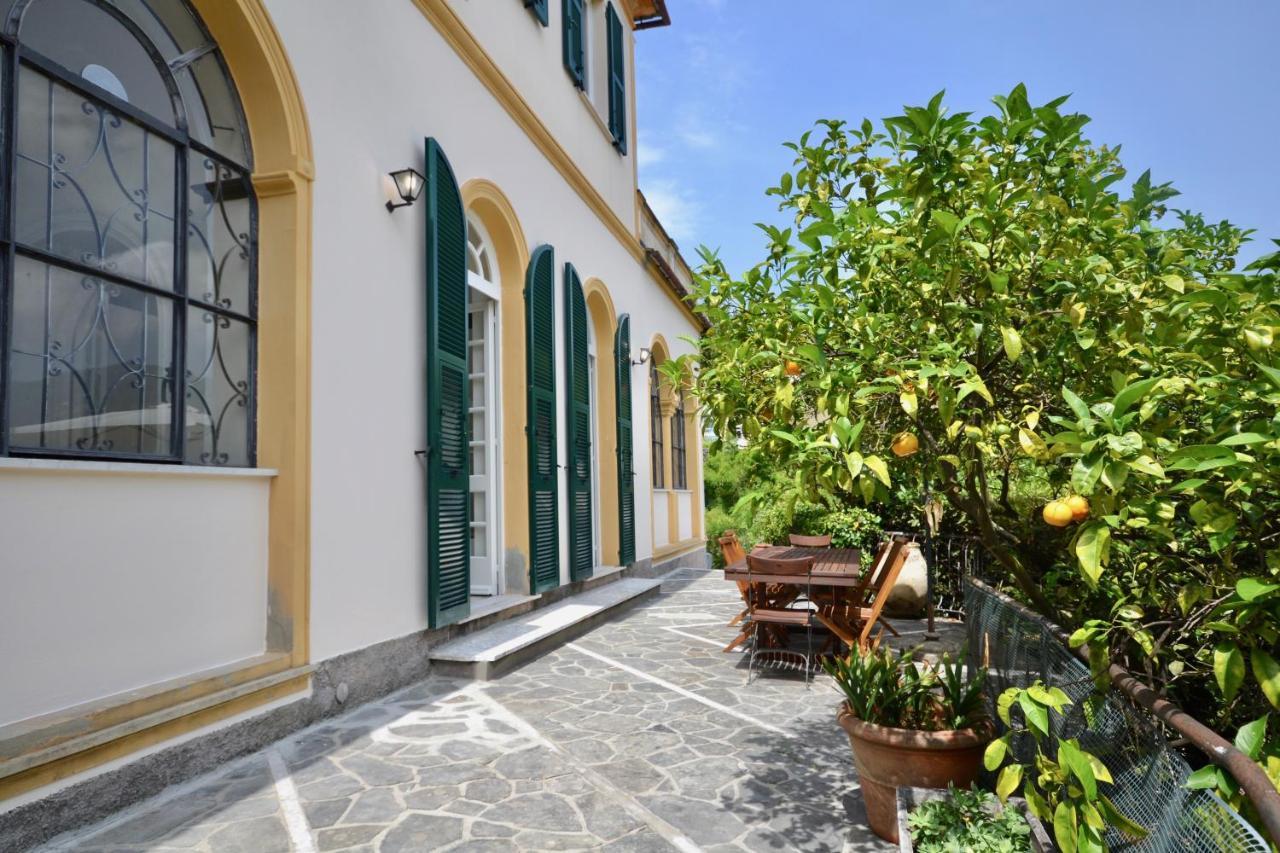 Villa Riviera Rapallo - 5 Min Walking From Beach Luaran gambar